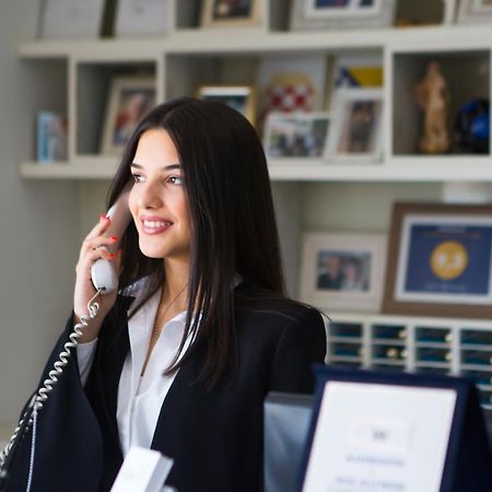 Hotel Villa Regina Međugorje Dış mekan fotoğraf