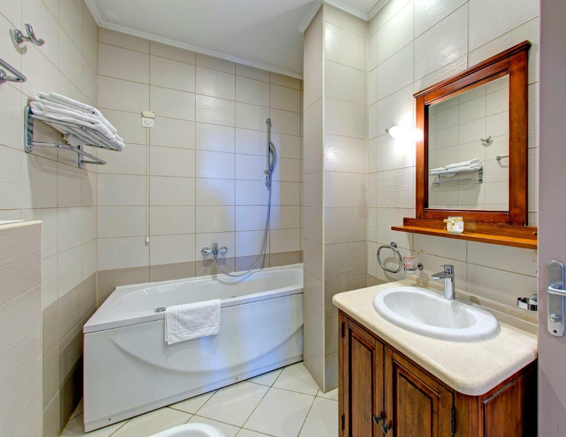 Hotel Villa Regina Međugorje Dış mekan fotoğraf